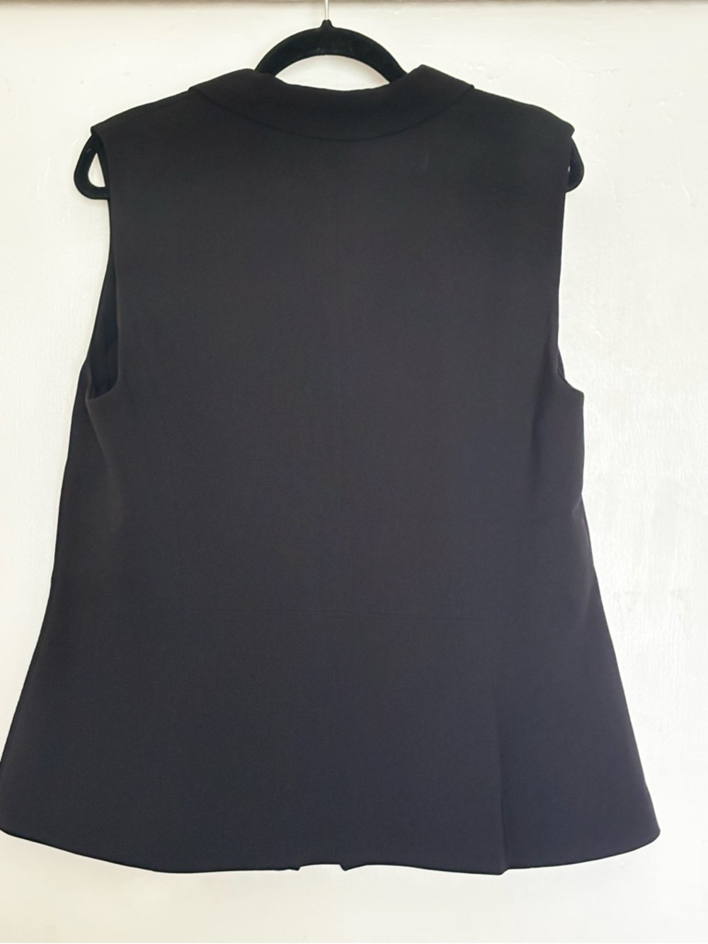 Talbots NWT Black Sleeveless Easy Travel Peplum Vest Size 14 - Picture 2 of 7